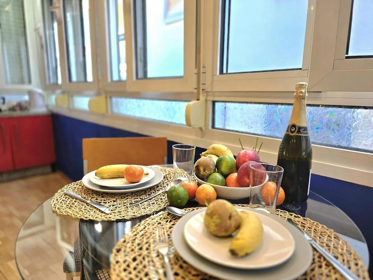 Nogalera Begona A Modern Studio In The Center Of Torremolinos Espagne